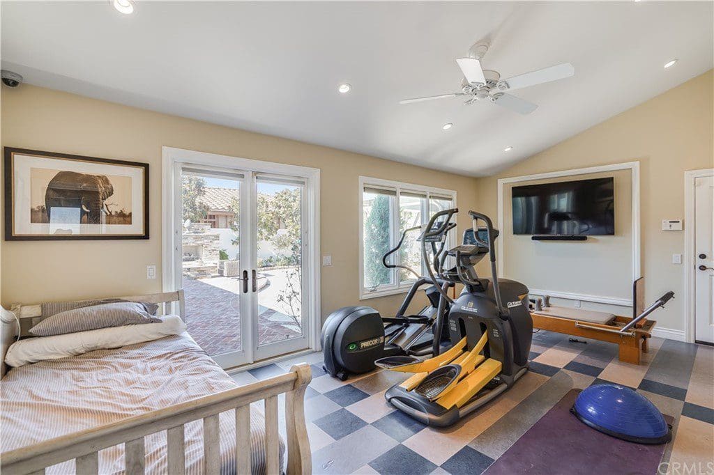 RHOC StarJen Armstrong gym at home